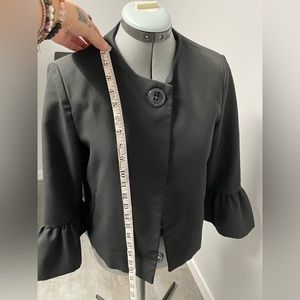 Black blazer needs stitching inside see pictures for details